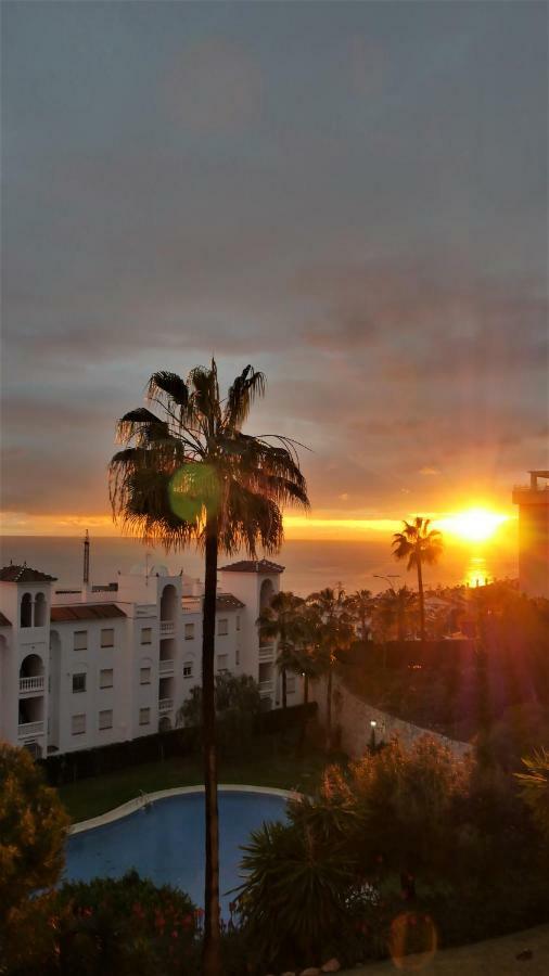 Apartamento Sol-Azul Daire Málaga Dış mekan fotoğraf